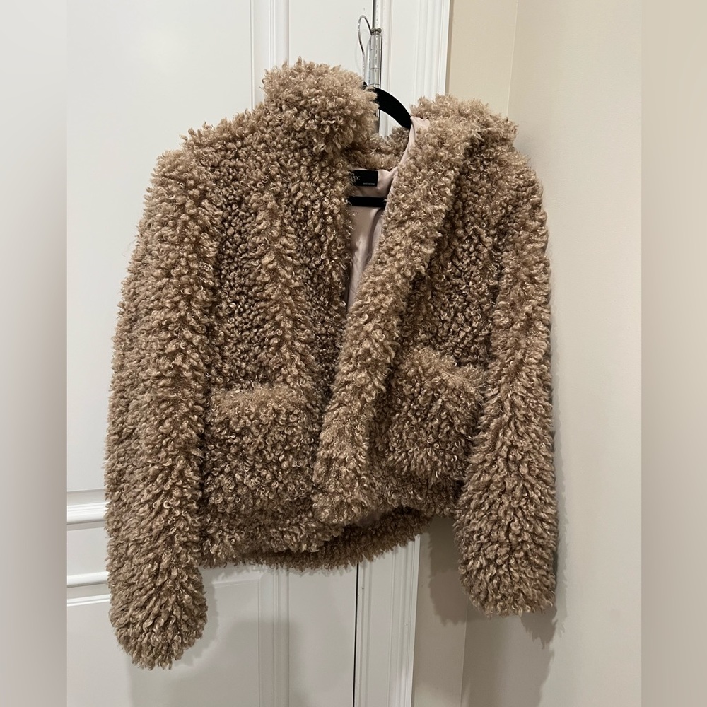 NWOT ZARA fuzzy jacket size M